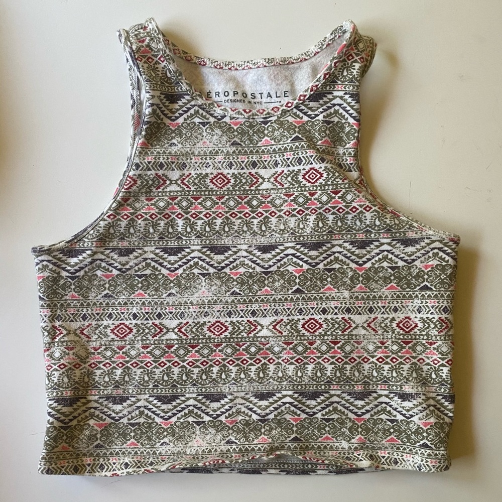 -DESIGNED CROP TOP-
